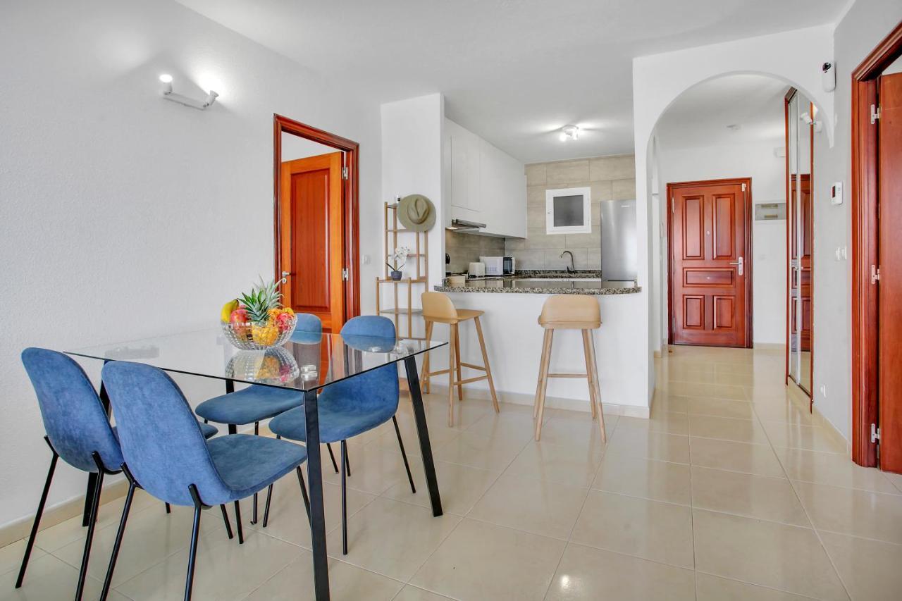 Wonderful View, Huge Terrace Solarium, Private Parking Daire Costa Adeje  Dış mekan fotoğraf