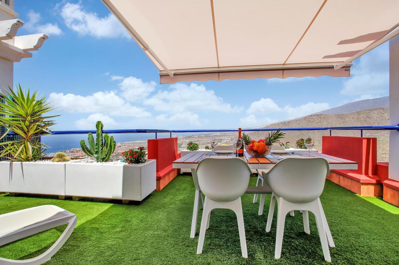 Wonderful View, Huge Terrace Solarium, Private Parking Daire Costa Adeje  Dış mekan fotoğraf